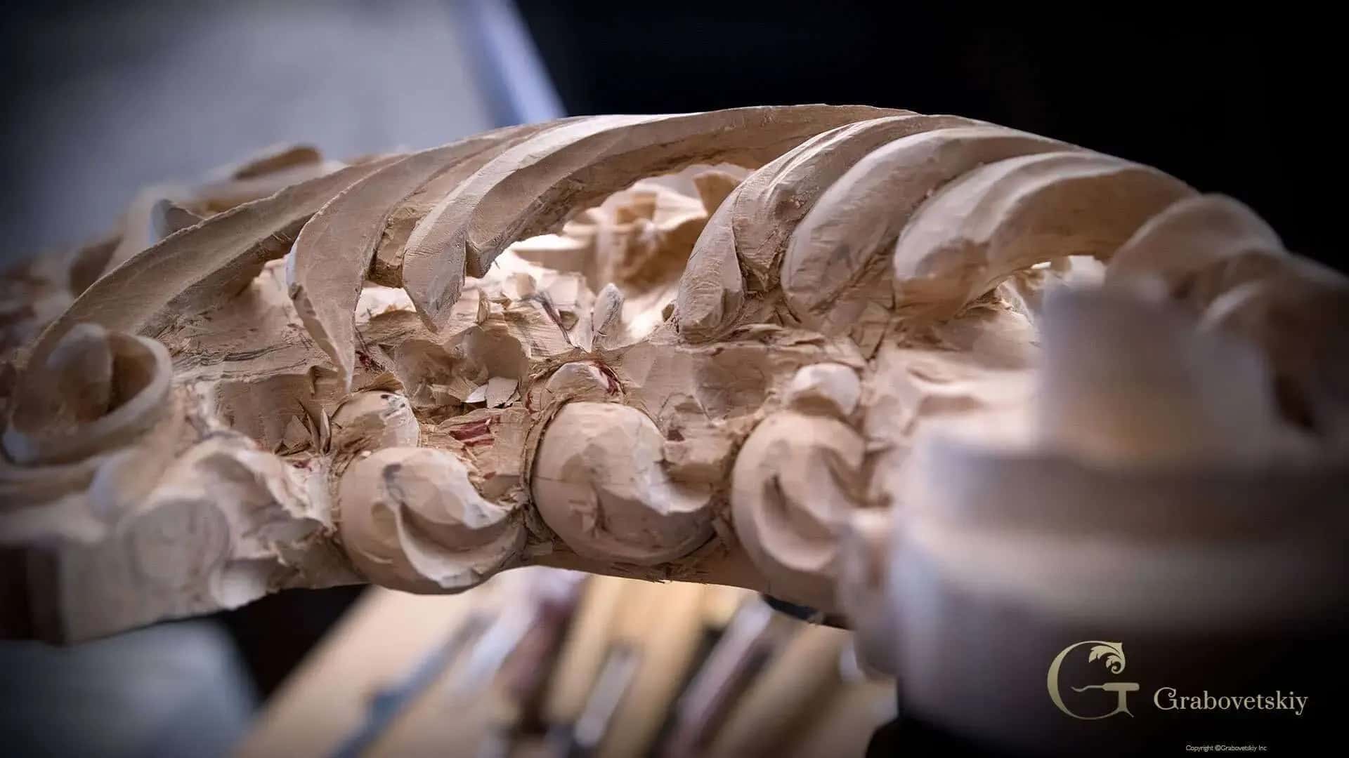 Wood carving techniques that change the work, and the order to learn them